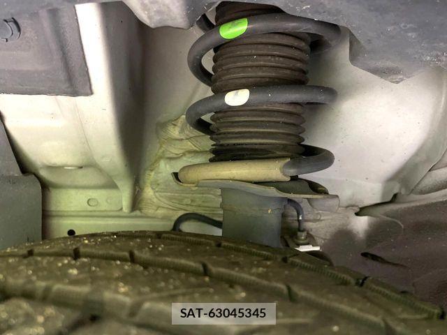 Nissan NOTE 2013-08 7502027-18