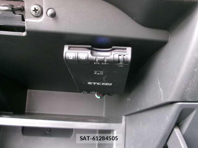 Nissan NOTE 2019-01 7509502-13