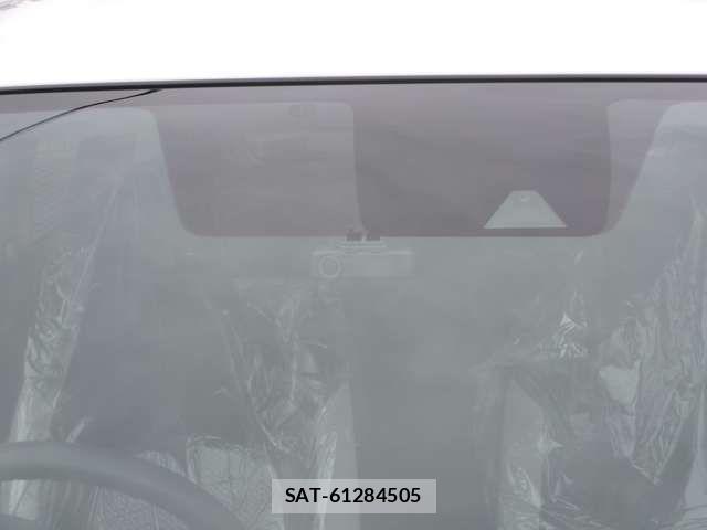 Nissan NOTE 2019-01 7509502-14