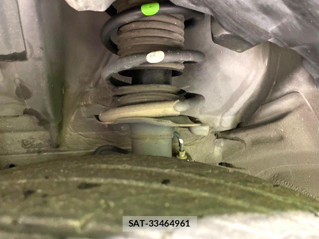 Nissan NOTE 2013-05 7502036-18