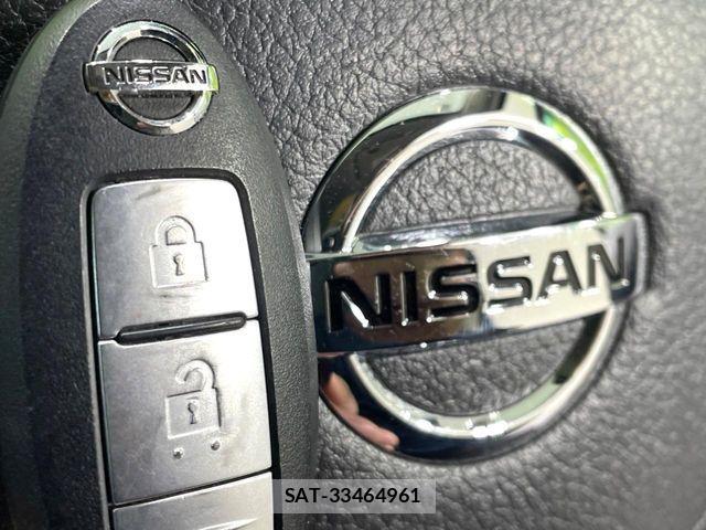 Nissan NOTE 2013-05 7502036-6