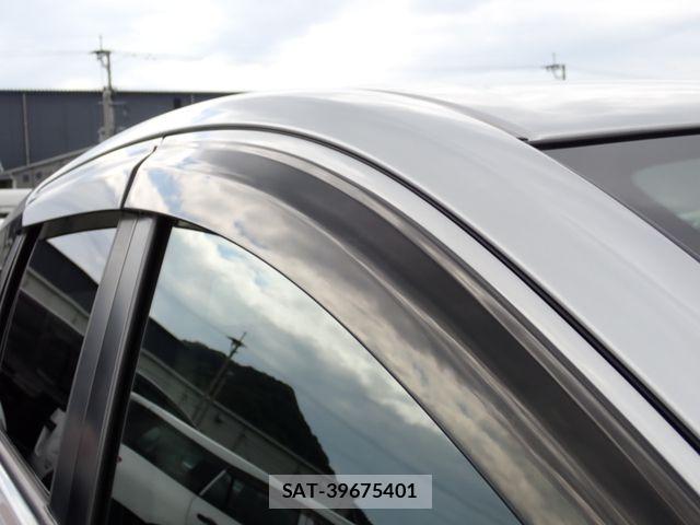 Nissan NOTE 2021-04 7509508-23