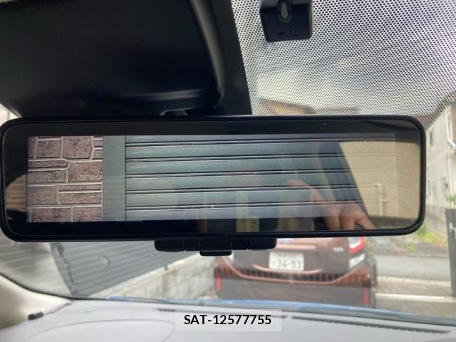 Nissan NOTE 2018-03 7502033-17