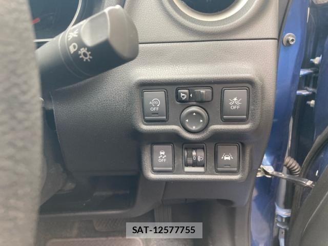 Nissan NOTE 2018-03 7502033-6