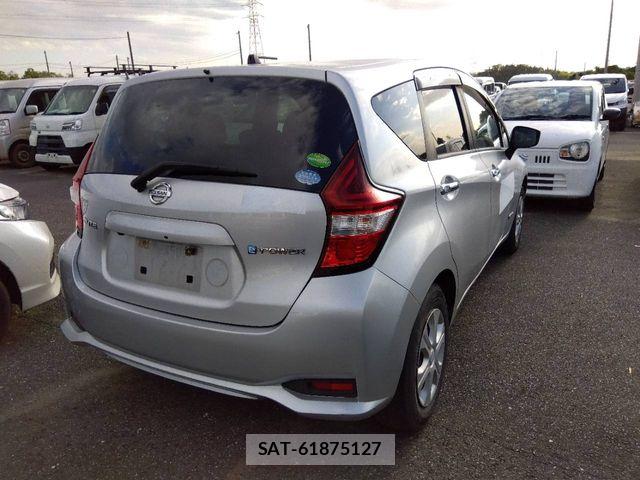Nissan NOTE 2017-05 7502030-2