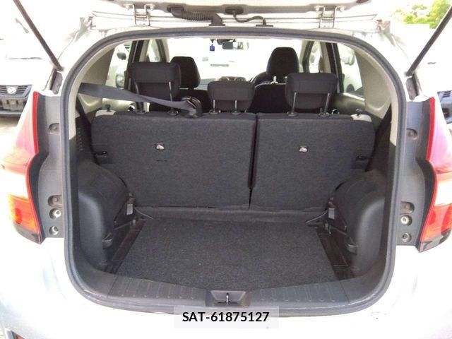 Nissan NOTE 2017-05 7502030-5