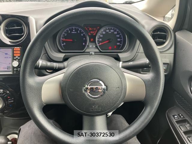 Nissan NOTE 2014-09 7502041-10