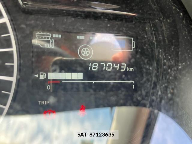 Nissan NOTE 2019-06 7502037-21