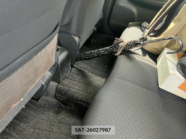 Nissan NOTE 2009-05 7502046-14