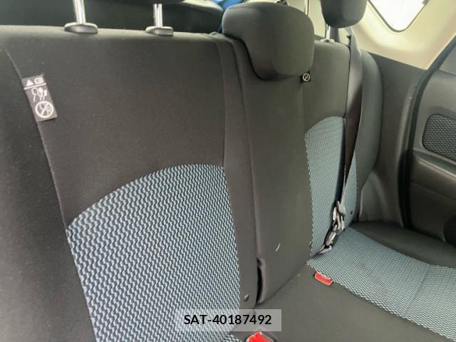 Nissan NOTE 2015-08 7502045-13