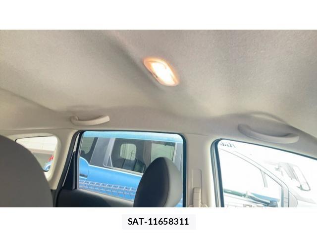 Nissan NOTE 2013-07 7502044-14