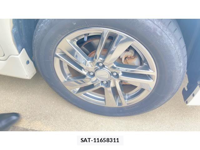 Nissan NOTE 2013-07 7502044-5
