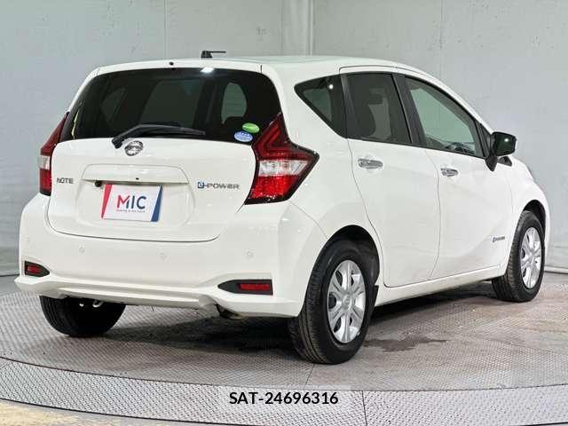Nissan NOTE 2019-05 7509519-4