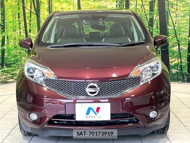 Nissan NOTE 2015-11 7562591-13