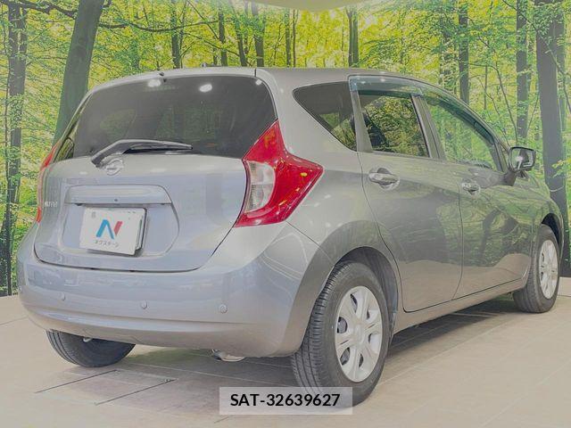 Nissan NOTE 2016-10 7562592-16