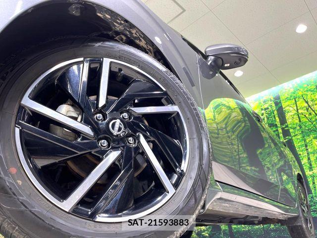 Nissan NOTE 2021-11 7562581-12