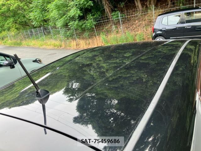 Nissan NOTE 2018-08 7562593-11