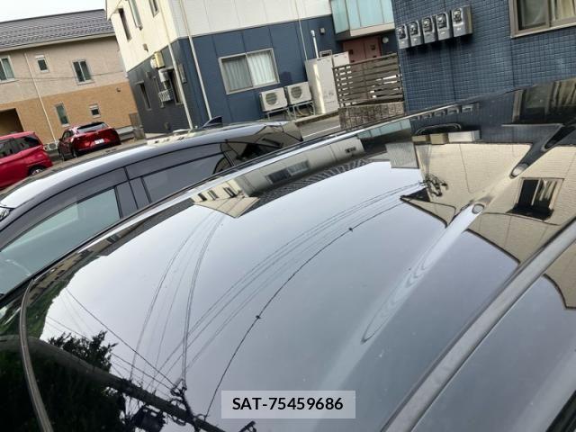 Nissan NOTE 2018-08 7562593-13