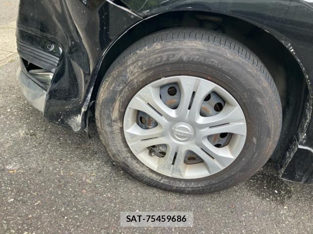 Nissan NOTE 2018-08 7562593-5