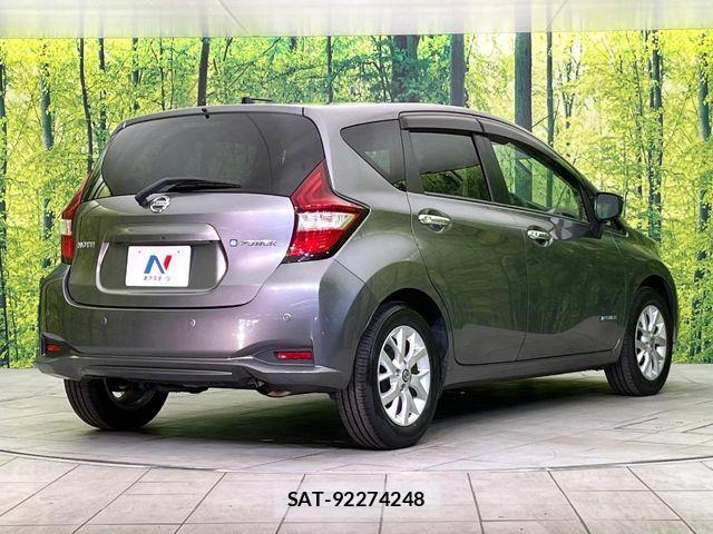 Nissan NOTE 2018-09 7562590-16