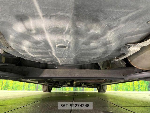 Nissan NOTE 2018-09 7562590-18