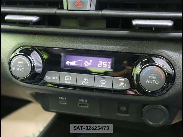 Nissan NOTE 2021-03 7562582-10