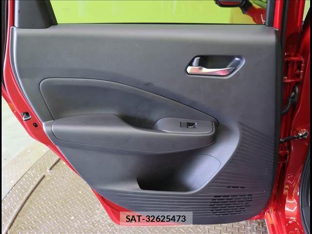 Nissan NOTE 2021-03 7562582-25