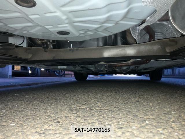 Nissan NOTE 2019-07 7562585-10