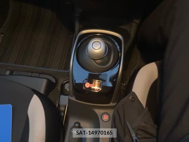 Nissan NOTE 2019-07 7562585-20