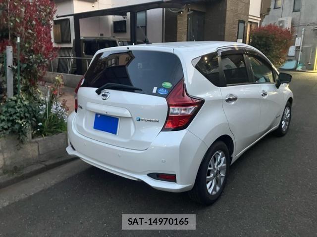 Nissan NOTE 2019-07 7562585-2