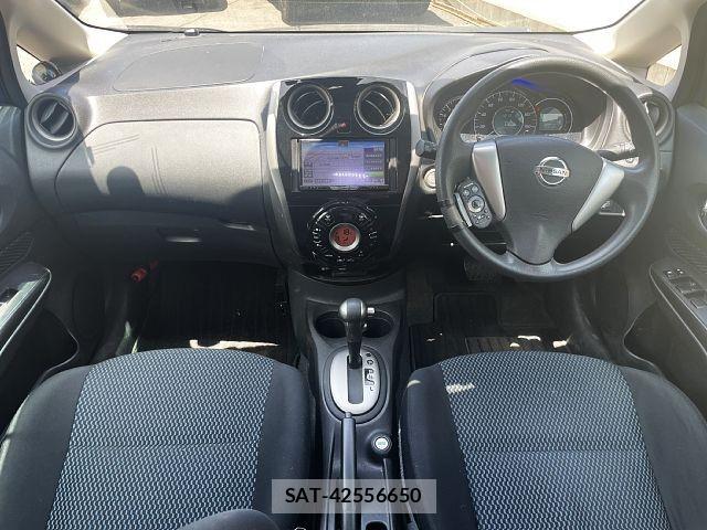 Nissan NOTE 2015-02 7618942-1
