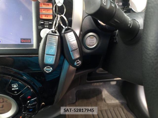 Nissan NOTE 2012-09 7618943-15