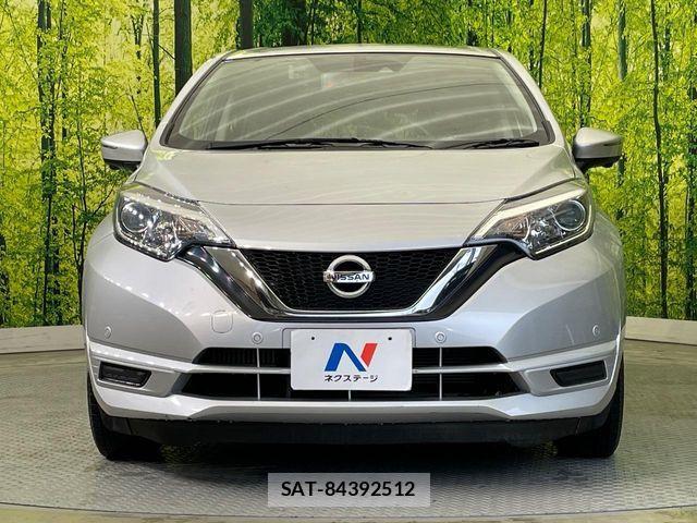 Nissan NOTE 2016-11 7618925-13
