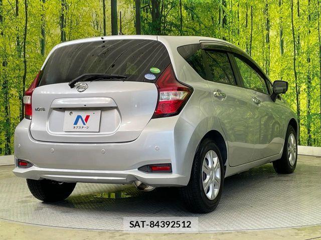 Nissan NOTE 2016-11 7618925-16