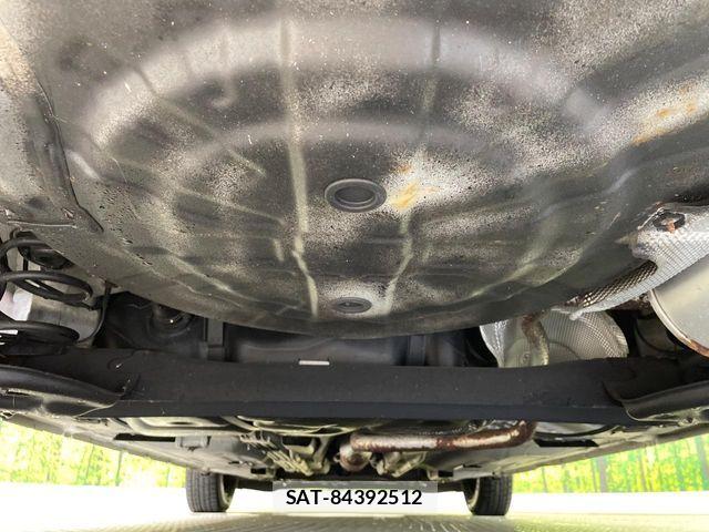 Nissan NOTE 2016-11 7618925-18