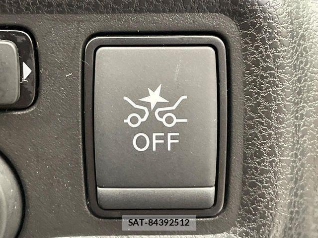 Nissan NOTE 2016-11 7618925-4