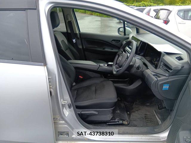 Nissan NOTE 2021-06 7618920-3