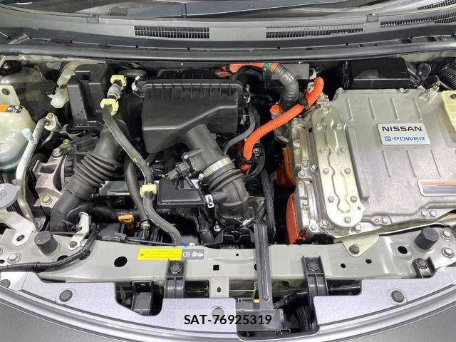 Nissan NOTE 2017-12 7618918-17