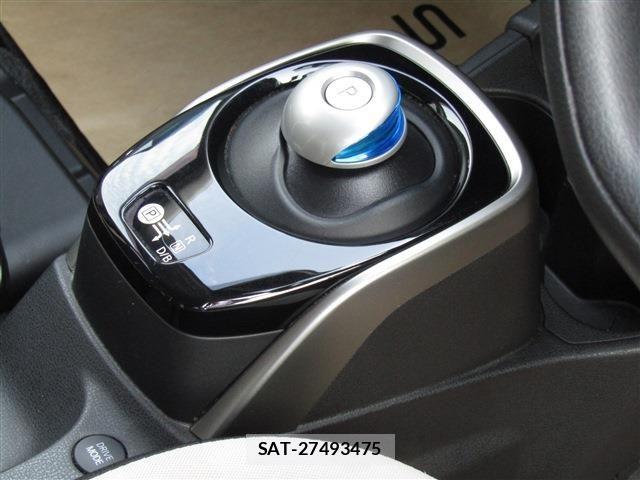 Nissan NOTE 2019-09 7618872-13