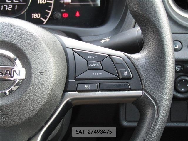 Nissan NOTE 2019-09 7618872-4