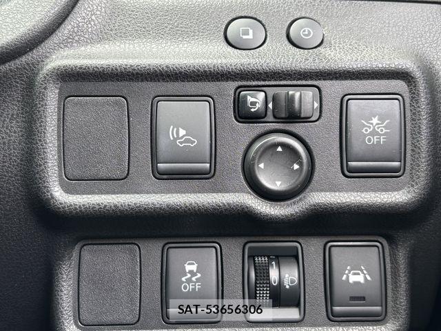 Nissan NOTE 2019-03 7618919-18