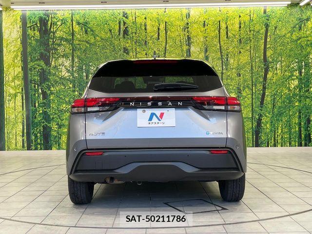 Nissan NOTE 2023-03 7618884-14