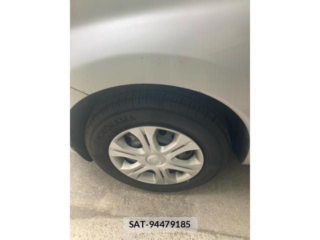 Nissan NOTE 2013-07 7618957-9