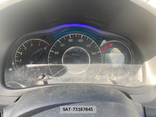 Nissan NOTE 2013-02 7618956-20
