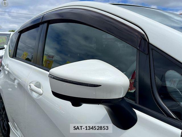 Nissan NOTE 2017-07 7618895-24
