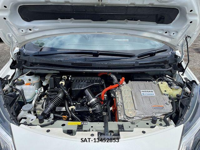 Nissan NOTE 2017-07 7618895-27