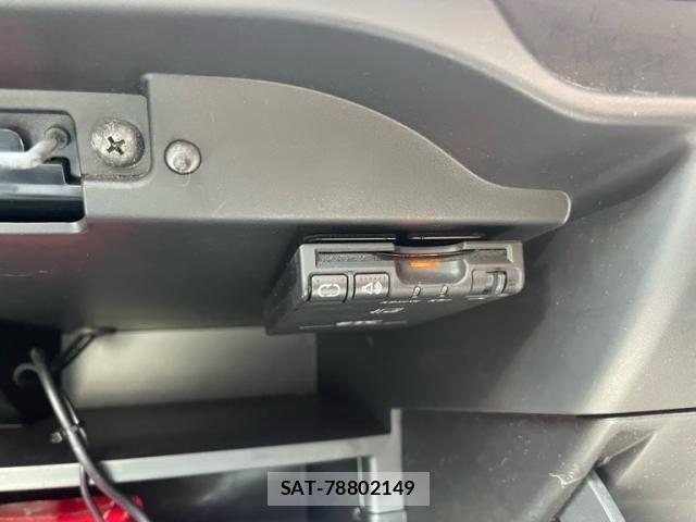 Nissan NOTE 2013-03 7618948-20
