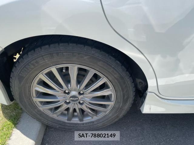 Nissan NOTE 2013-03 7618948-4