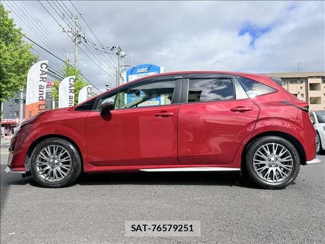 Nissan NOTE 2021-07 7618876-5