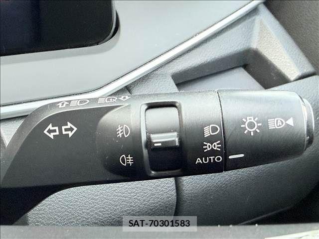 Nissan NOTE 2021-04 7618899-28